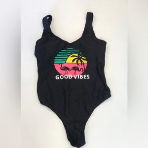 One piece swimsuit M